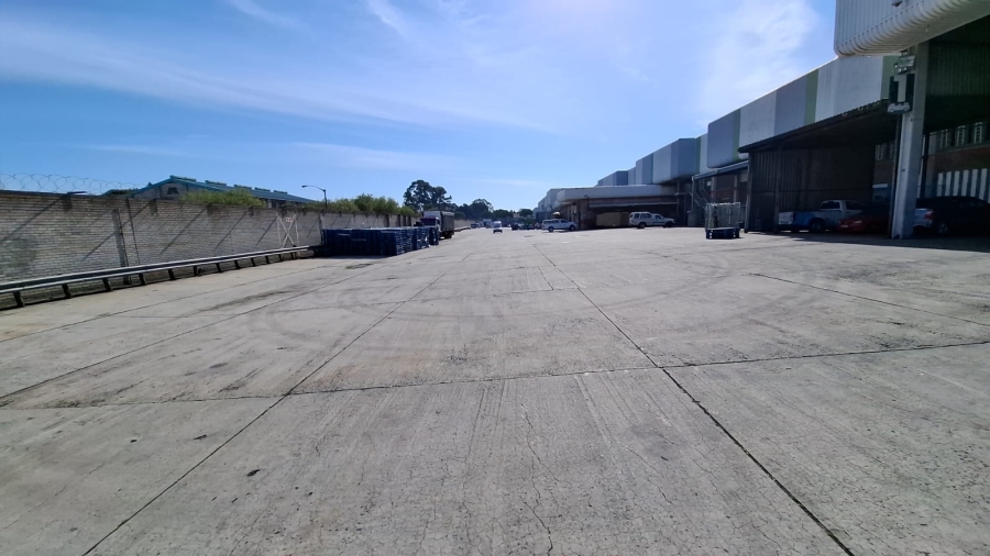 To Let commercial Property for Rent in Brackenfell Central Western Cape